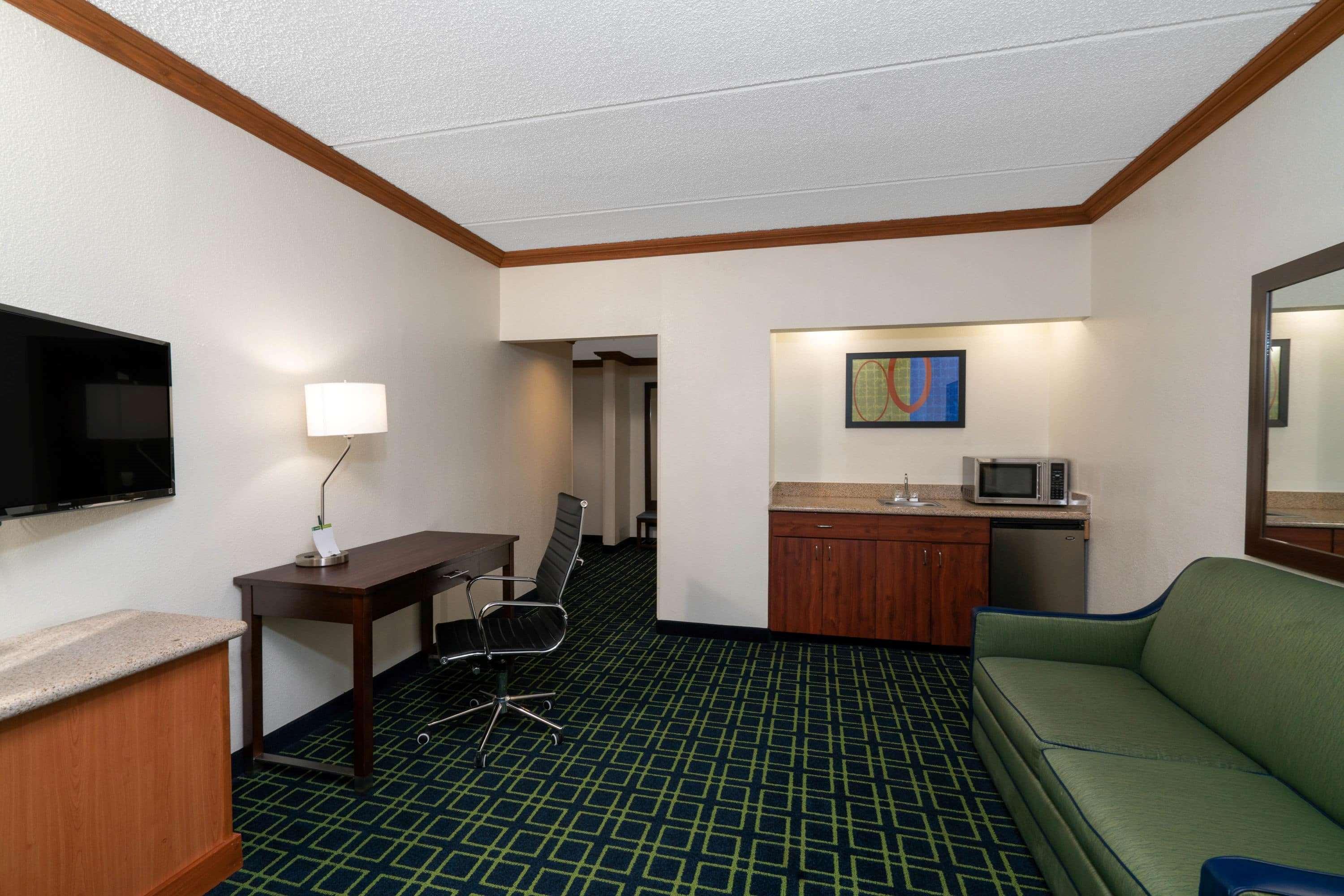 Wingate By Wyndham At Asheville Airport