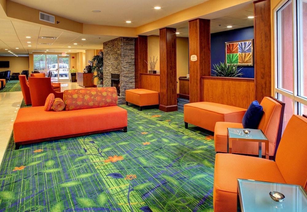 Wingate By Wyndham At Asheville Airport Hotel 3*