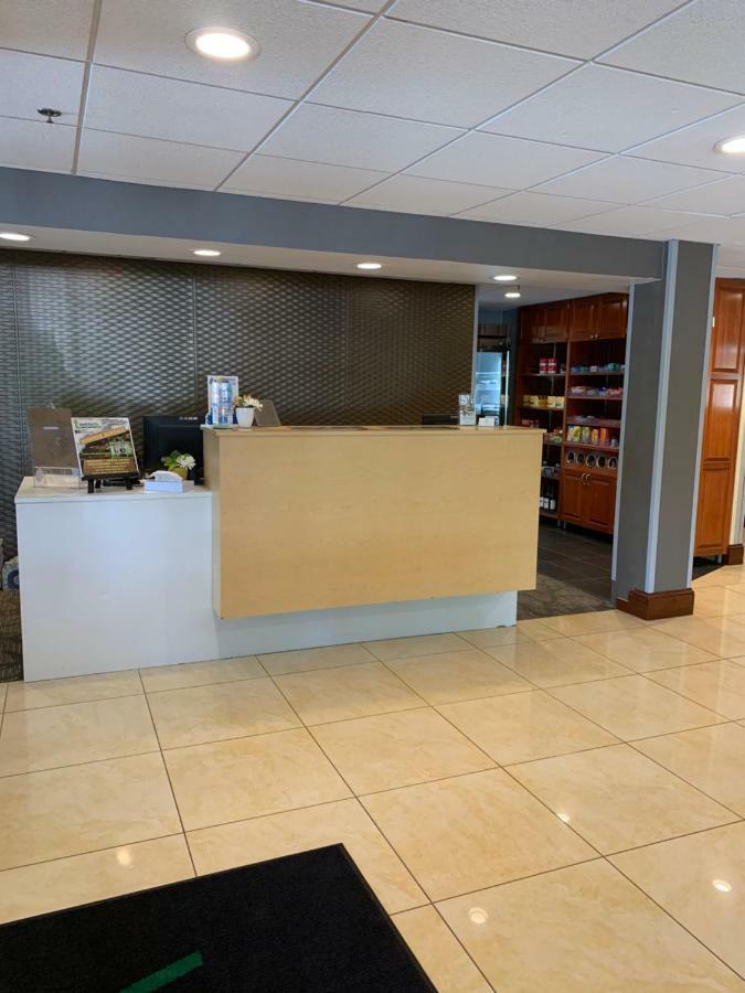 Wingate By Wyndham At Asheville Airport
